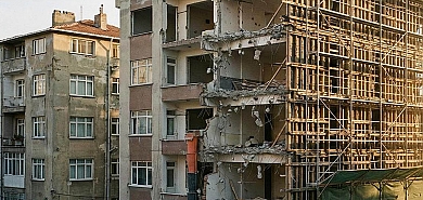 Kentsel dönüşüme jet hızı! Riskli binalarda oturanlar iki kere düşünecek