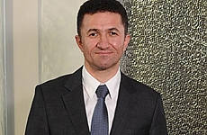 altan elmas kimdir